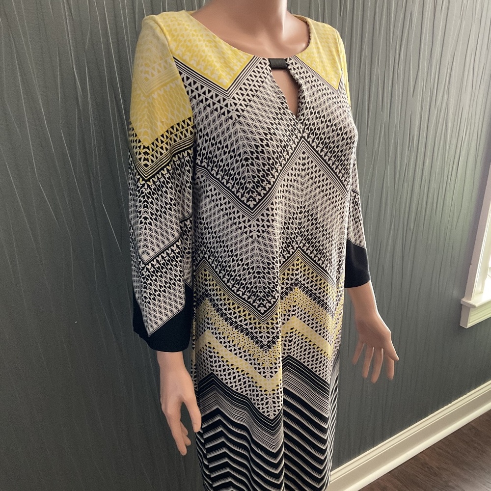 Shelby dress size medium black/yellow